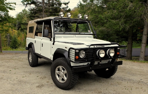 1984 Land Rover Defender 110 110 soft top, available for sale in Wallingford, Connecticut | Vertucci Automotive Inc. Wallingford, Connecticut 1984 Land Rover Defender 110 110 soft top, available for sale in Wallingford, Connecticut | Vertucci Automotive Inc. Wallingford, Connecticut