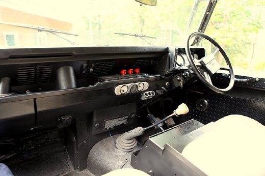 1984 Land Rover Defender 110 110 soft top, available for sale in Wallingford, Connecticut | Vertucci Automotive Inc. Wallingford, Connecticut 1984 Land Rover Defender 110 110 soft top, available for sale in Wallingford, Connecticut | Vertucci Automotive Inc. Wallingford, Connecticut